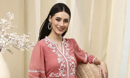 Graceful summer style: Up to 50% off